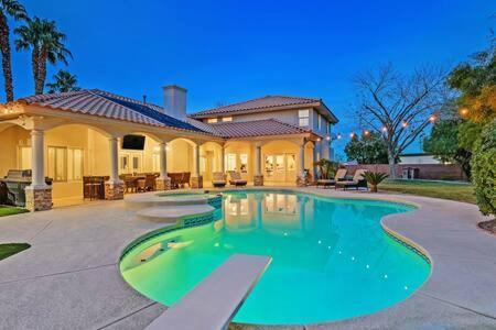 Lux 5Br Vegas Home W Pool, Spa, Games, Near Strip Λας Βέγκας Εξωτερικό φωτογραφία